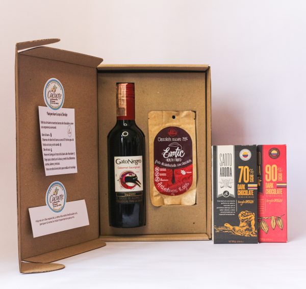 Caja Experiencial con Vino 375 ml +  Barra de chocolate Santo aroma + Frutas deshidratadas cubiertas de chocolate 30g + instrucciones de cata. - Image 2